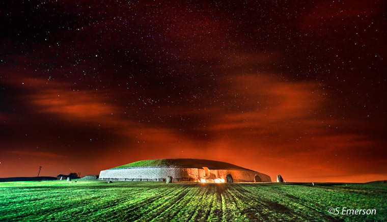 Newgrange by Steve Emerson